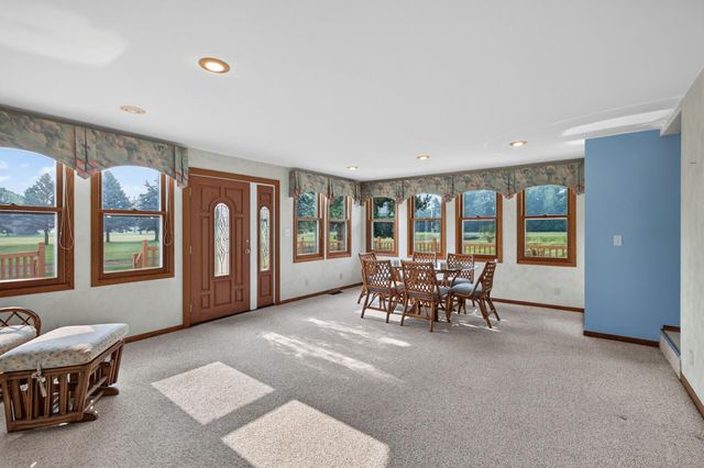 6606 132nd Street N, Hugo, MN 55110