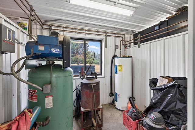 6606 132nd Street N, Hugo, MN 55110