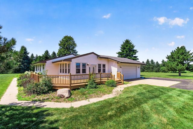 6606 132nd Street N, Hugo, MN 55110