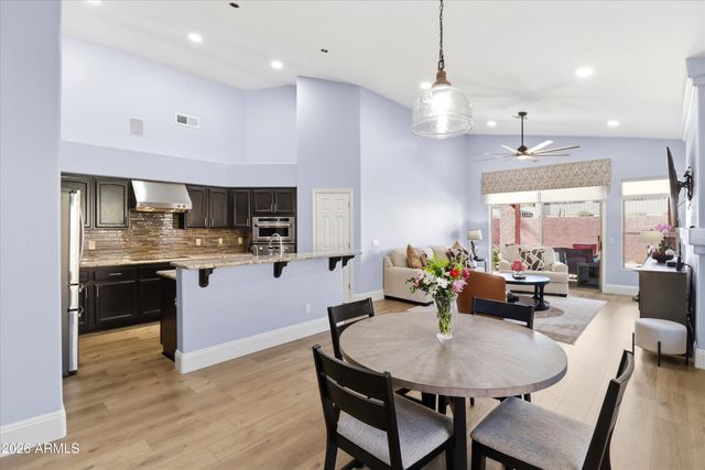 6333 E VIEWMONT Drive 85, Mesa, AZ 85215