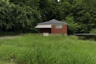 194 E BISCAYNE RD, Memphis, TN 38109