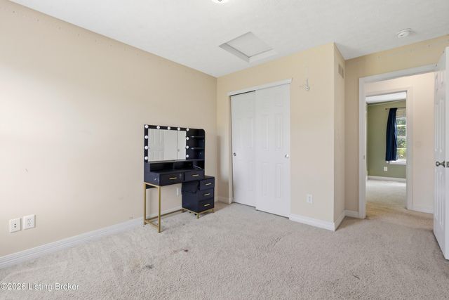 11812 Garden Grove Way, Louisville, KY 40299