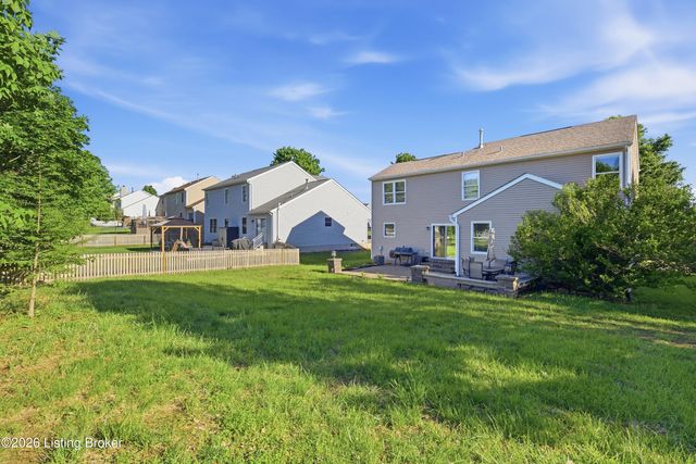 11812 Garden Grove Way, Louisville, KY 40299