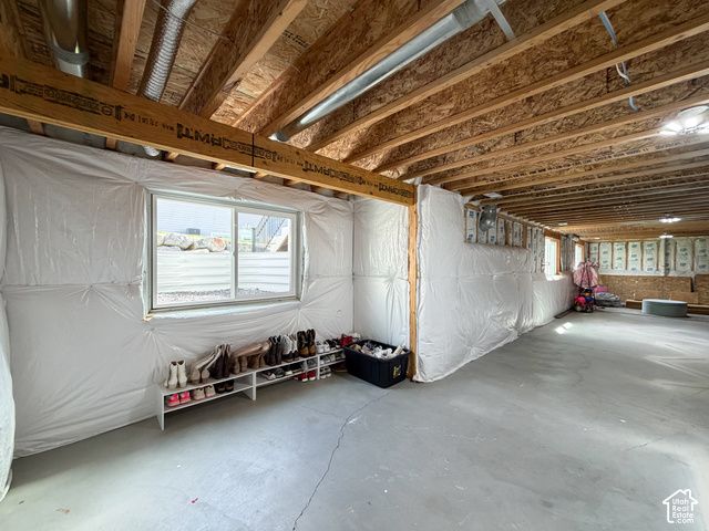 2750 N 700 E, North Ogden, UT 84414