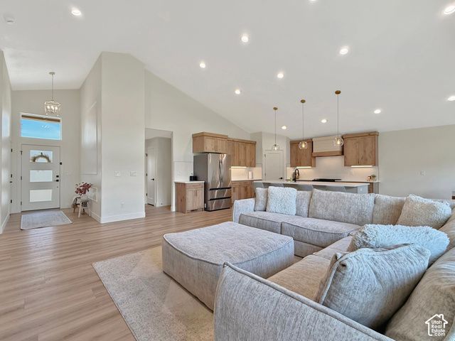2750 N 700 E, North Ogden, UT 84414