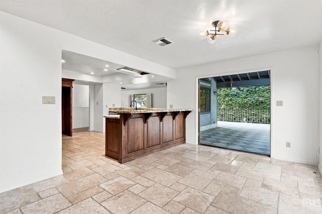 12430 Cattle King Drive, Bakersfield, CA 93306