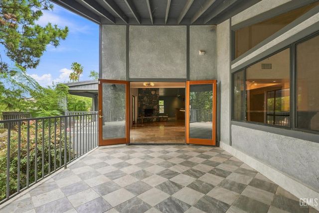 12430 Cattle King Drive, Bakersfield, CA 93306