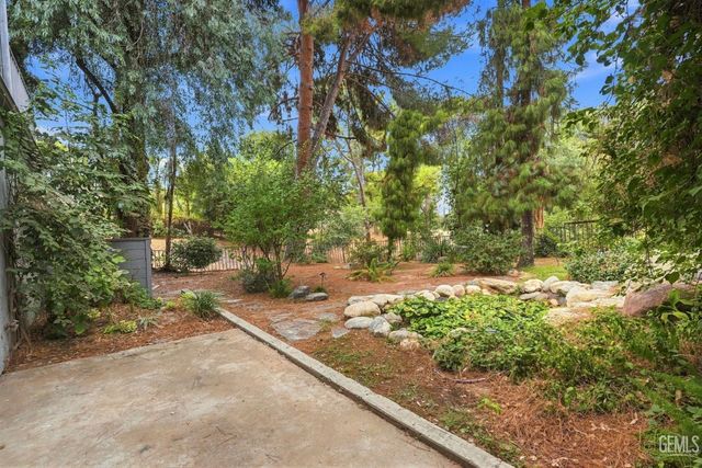 12430 Cattle King Drive, Bakersfield, CA 93306