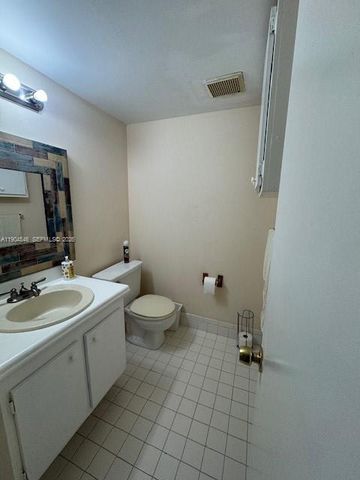 200 SW 132nd Way 212L, Pembroke Pines, FL 33027