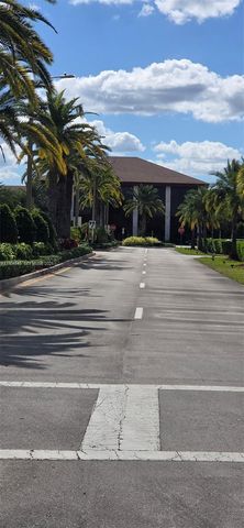 200 SW 132nd Way 212L, Pembroke Pines, FL 33027