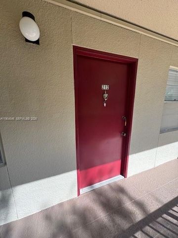 200 SW 132nd Way 212L, Pembroke Pines, FL 33027