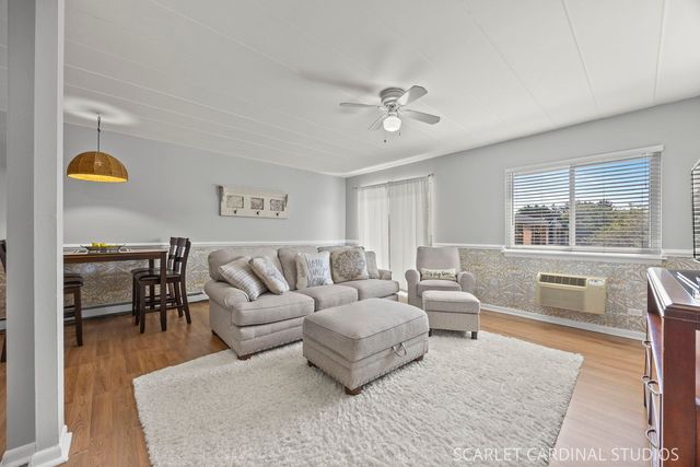 1060 N Mill Street 202, Naperville, IL 60563