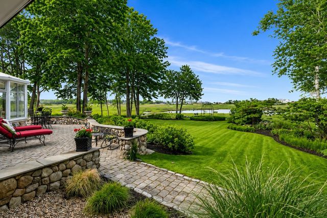 6 Wildwood Lane, Rye, NH 03870