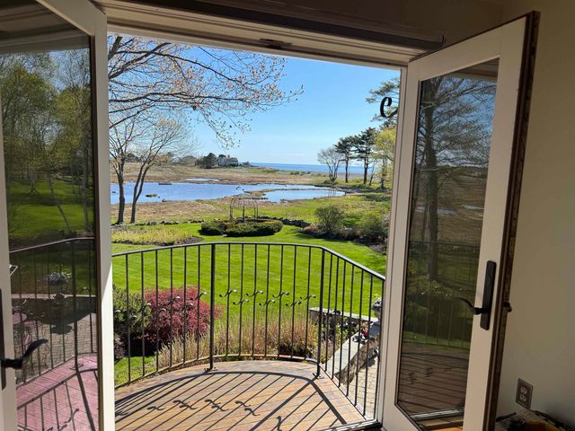 6 Wildwood Lane, Rye, NH 03870