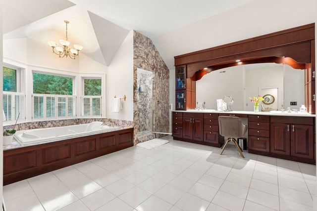 6 Wildwood Lane, Rye, NH 03870