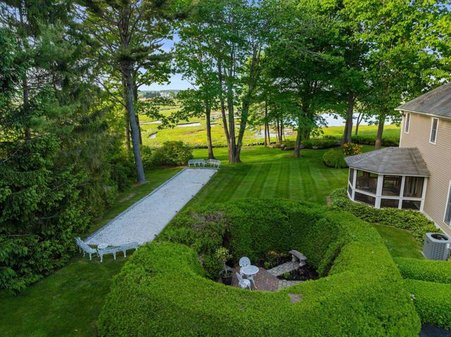 6 Wildwood Lane, Rye, NH 03870