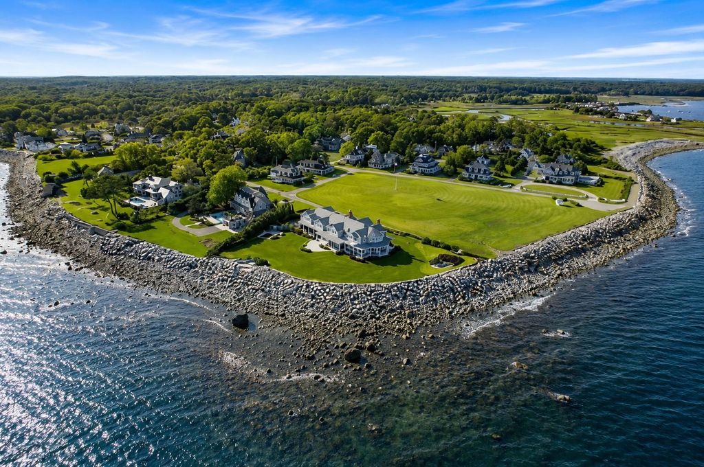 6 Wildwood Lane, Rye, NH 03870