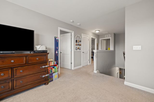 1944 Covington Drive, Lexington, KY 40509