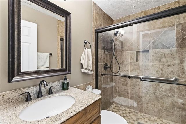 2812 Crestworth Lane, Buford, GA 30519