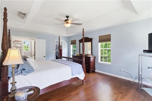 2812 Crestworth Lane, Buford, GA 30519