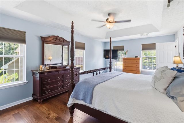 2812 Crestworth Lane, Buford, GA 30519