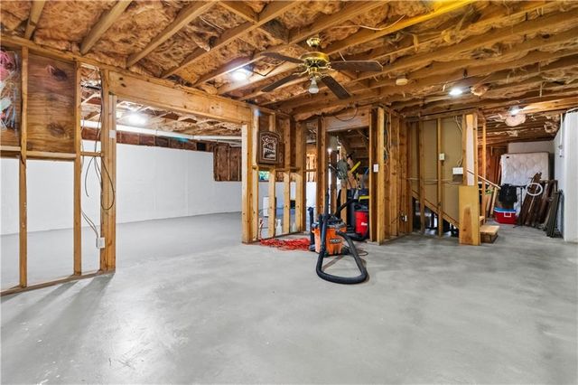 2812 Crestworth Lane, Buford, GA 30519