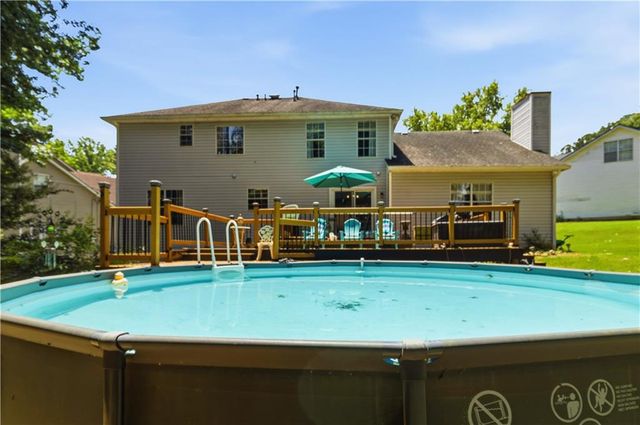 2812 Crestworth Lane, Buford, GA 30519