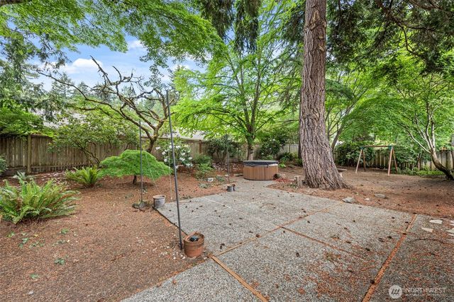 13002 NE 3rd Street, Bellevue, WA 98005