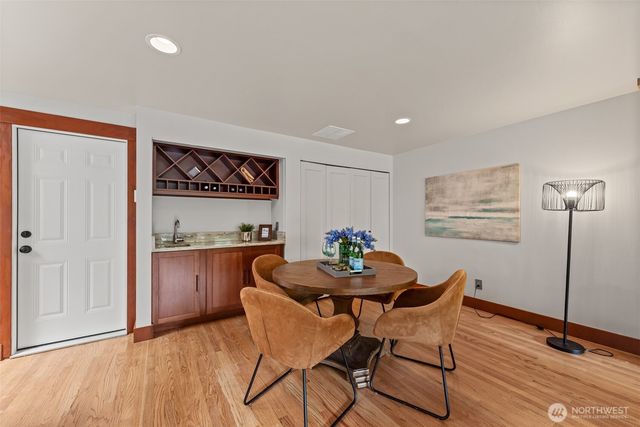 13002 NE 3rd Street, Bellevue, WA 98005