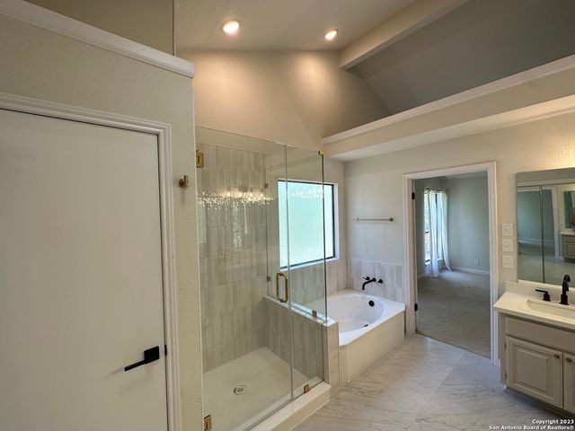 1722 Encino Spring, San Antonio, TX 78259