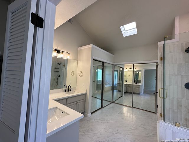 1722 Encino Spring, San Antonio, TX 78259