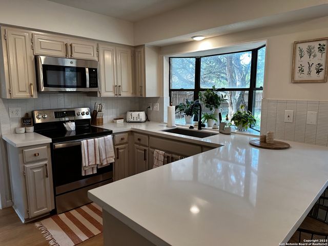 1722 Encino Spring, San Antonio, TX 78259