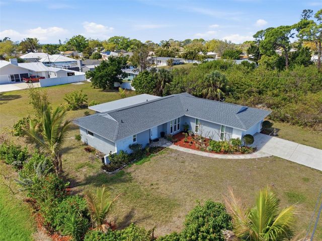 4240 SHAMROCK DRIVE, Venice, FL 34293