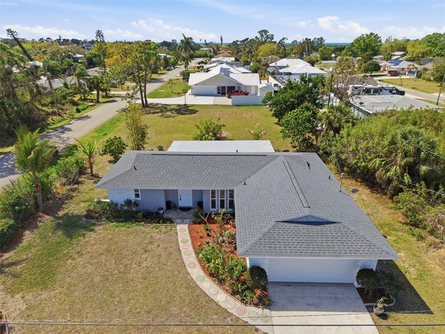 4240 SHAMROCK DRIVE, Venice, FL 34293