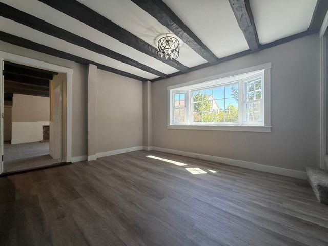 49 South Village Road, Loudon, NH 03307