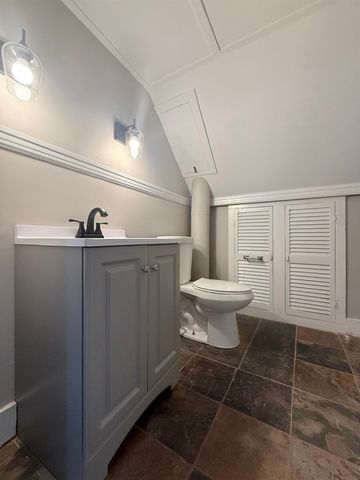 49 South Village Road, Loudon, NH 03307