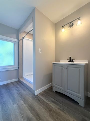 49 South Village Road, Loudon, NH 03307