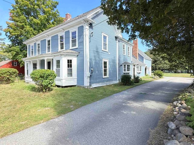 49 South Village Road, Loudon, NH 03307