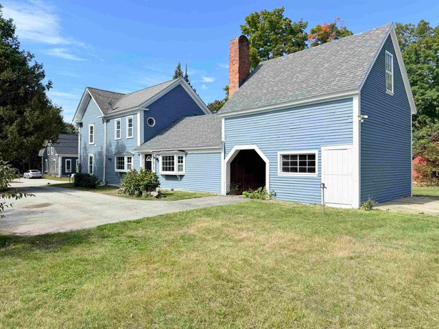 49 South Village Road, Loudon, NH 03307