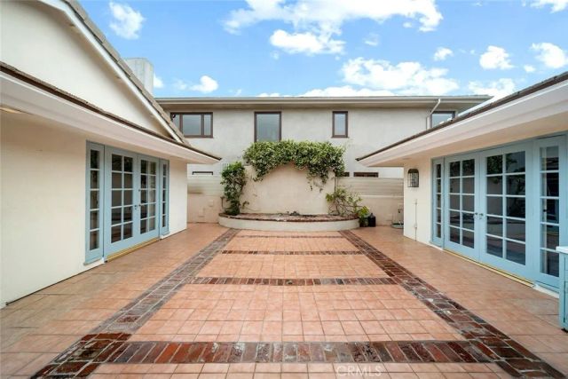905 Emerald Bay, Laguna Beach, CA 92651