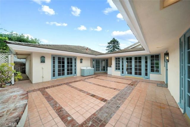 905 Emerald Bay, Laguna Beach, CA 92651