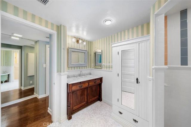 905 Emerald Bay, Laguna Beach, CA 92651