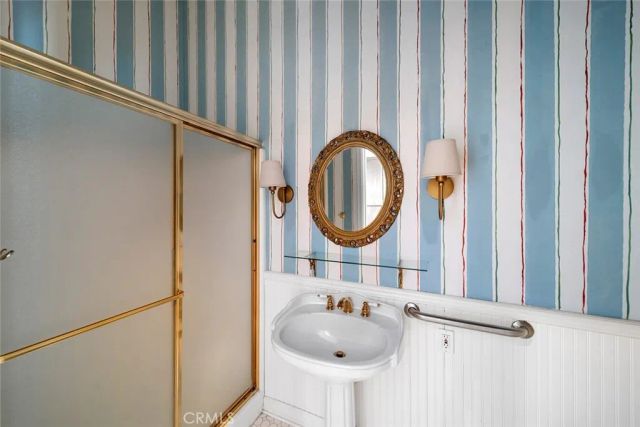 905 Emerald Bay, Laguna Beach, CA 92651