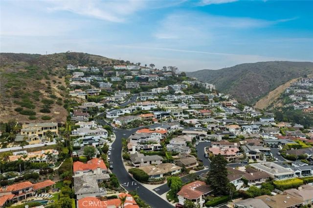 905 Emerald Bay, Laguna Beach, CA 92651