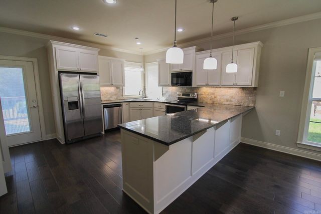 1000 Turnberry Drive, Conway, AR 72034
