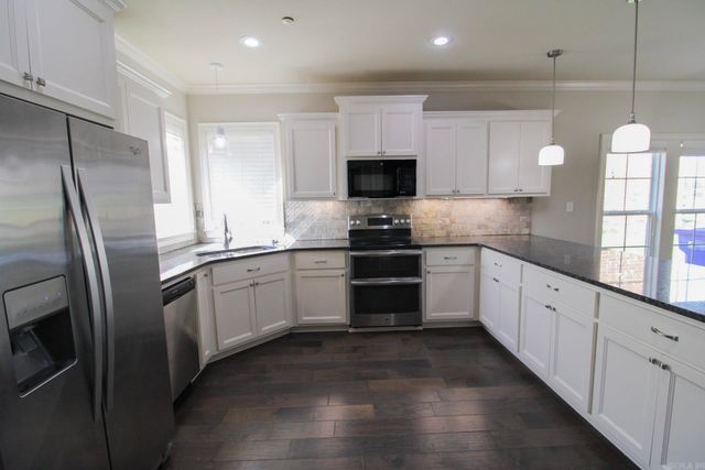 1000 Turnberry Drive, Conway, AR 72034