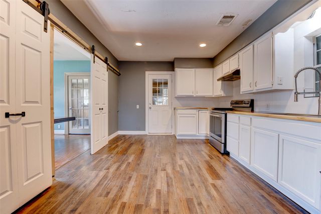 4303 Castor Street, Houston, TX 77022