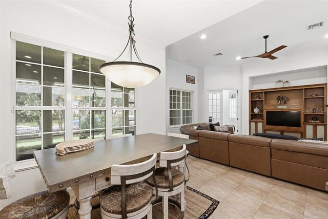 6124 FOXFIELD COURT, Windermere, FL 34786