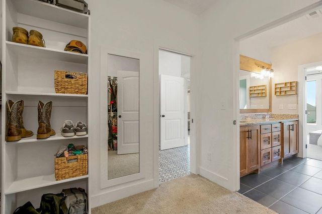 807 W Solomon Drive, Lone Jack, MO 64086