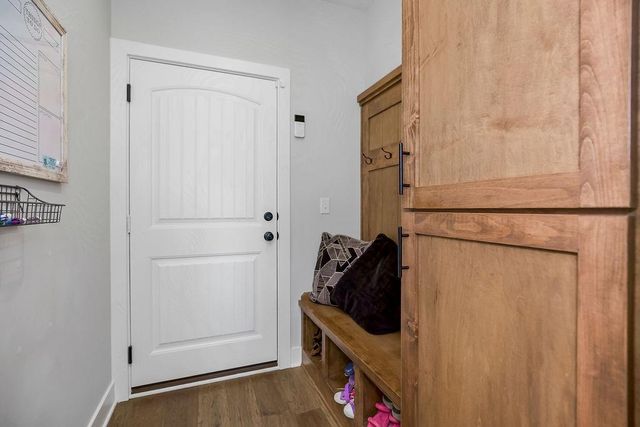 807 W Solomon Drive, Lone Jack, MO 64086